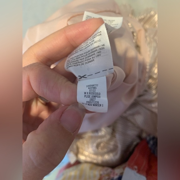 Janie and Jack Metallic Plise Ruffle Jumpsuit rose gold sleeveless size 6 girls - Picture 7 of 7